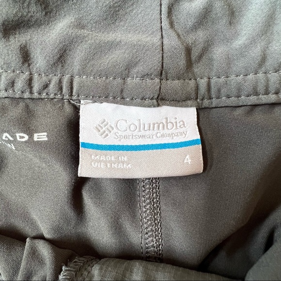 ⭐️ Columbia Omni-Shade Sun Protection Gray Skirt Size 4 - Picture 14 of 15